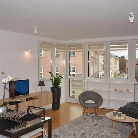 Central Kilinskiego Apartment Warsaw